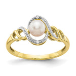 10K June/ Freshwater Cultured Pearl and Diamond Size 7 Ring