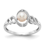 10k White Gold June/ Freshwater Cultured Pearl and Diamond Size 7 Ring
