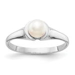 14k White Gold White Freshwater Cultured Pearl Ring