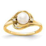 14k White Freshwater Cultured Pearl and AA Diamond Ring