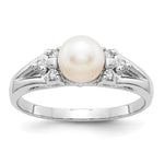 14k White Gold White Freshwater Cultured Pearl and 1/10 carat AA Diamond Ring