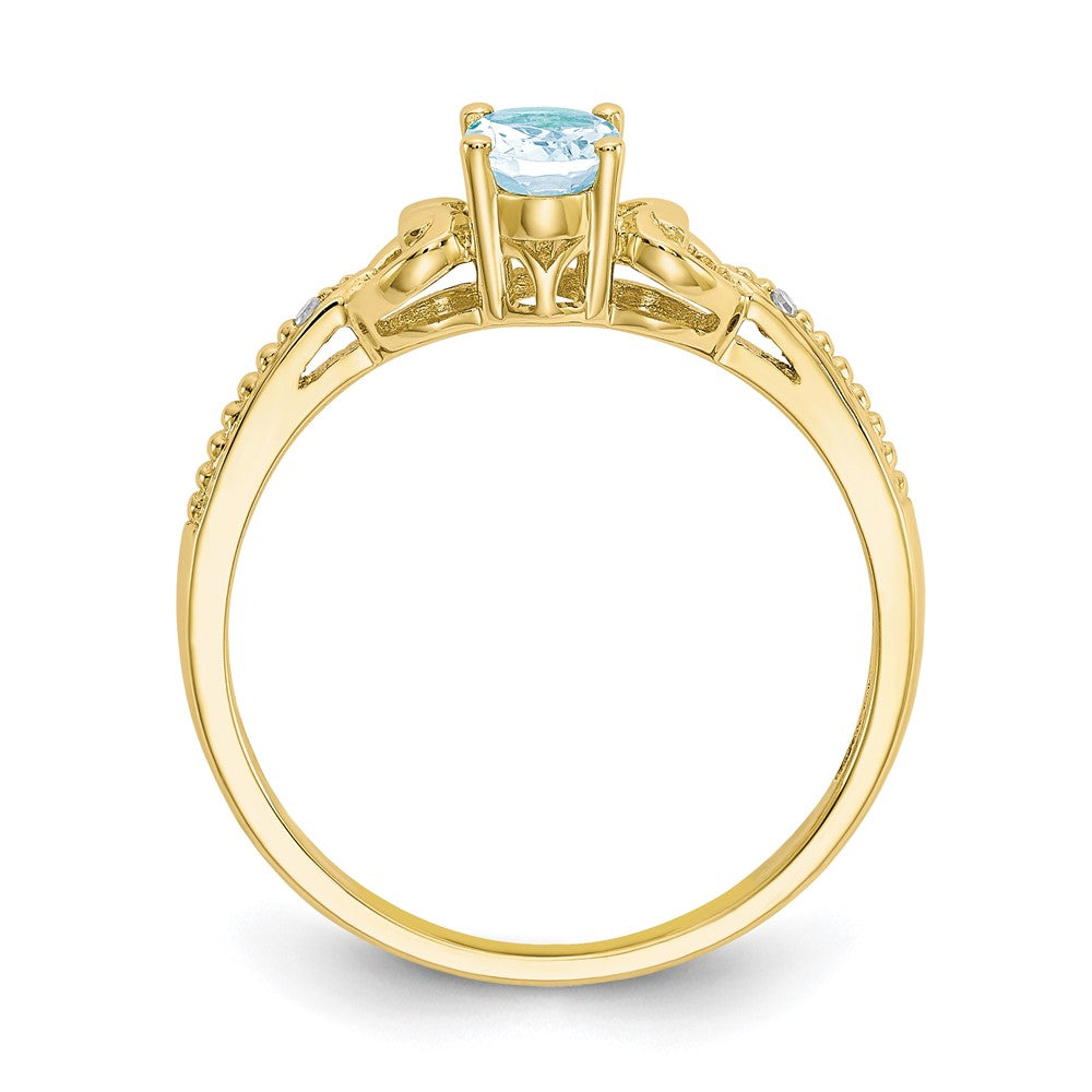 10k 6x Oval March/ Aquamarine and Diamond Size 7 Ring
