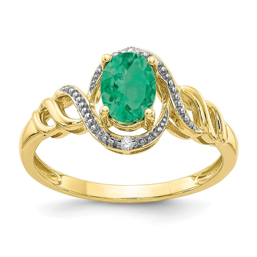 10k 7x Oval May/ Emerald and Diamond Size 7 Ring