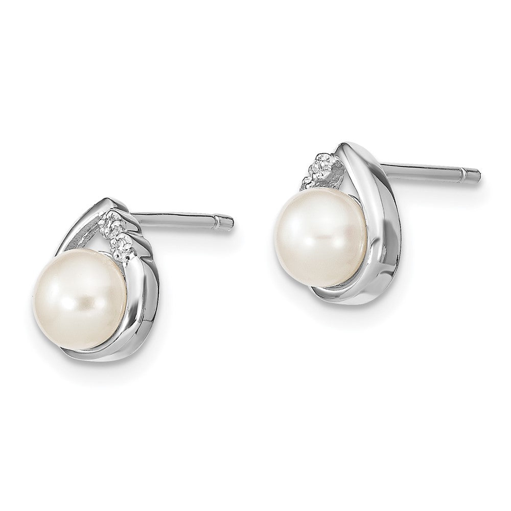 Sterling Silver Rhodium-plated FW Cultured Pearl & Diamond Post Ear