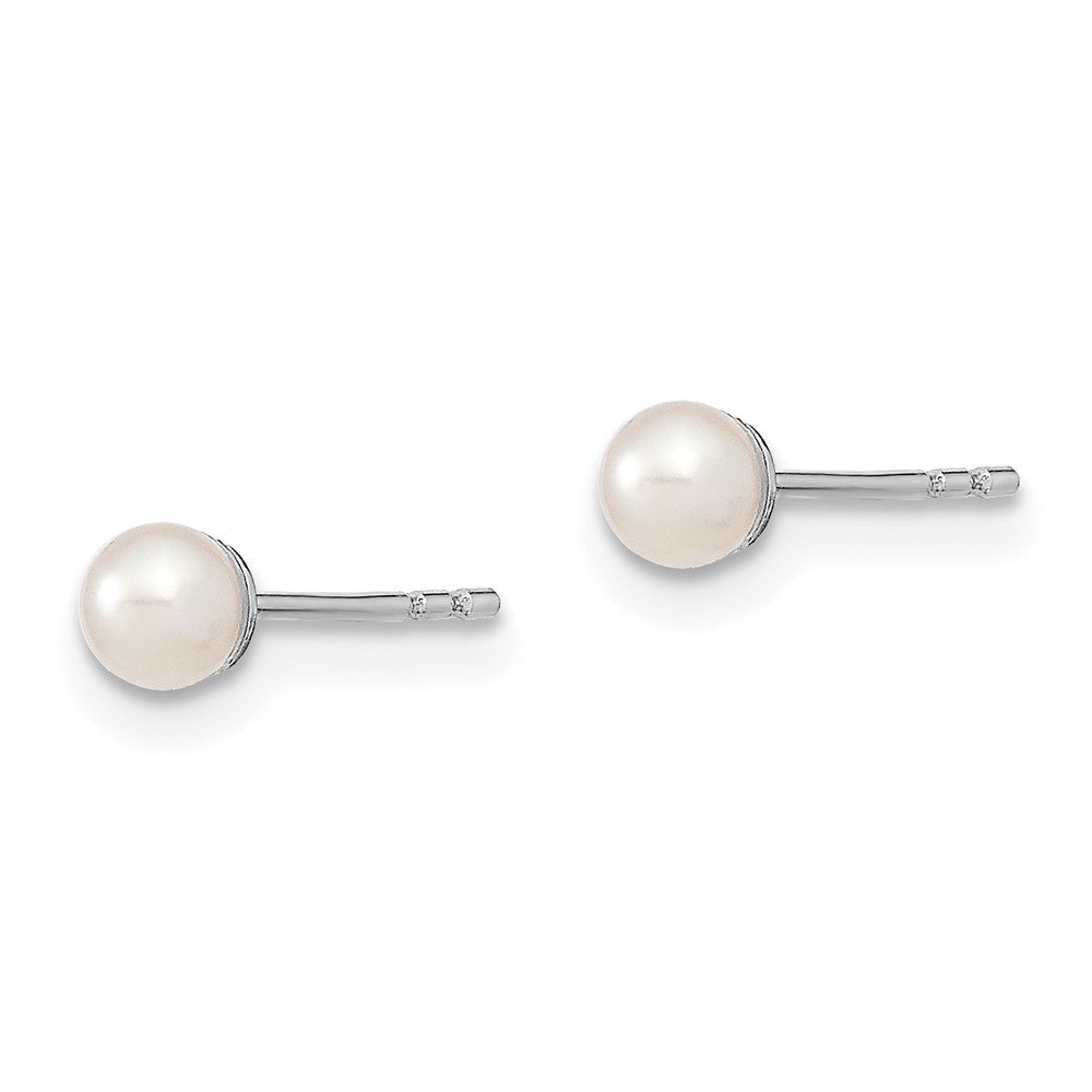 Sterling Silver Rhodium-plated 3- White Round Freshwater Cultured Pearl Post Earrings
