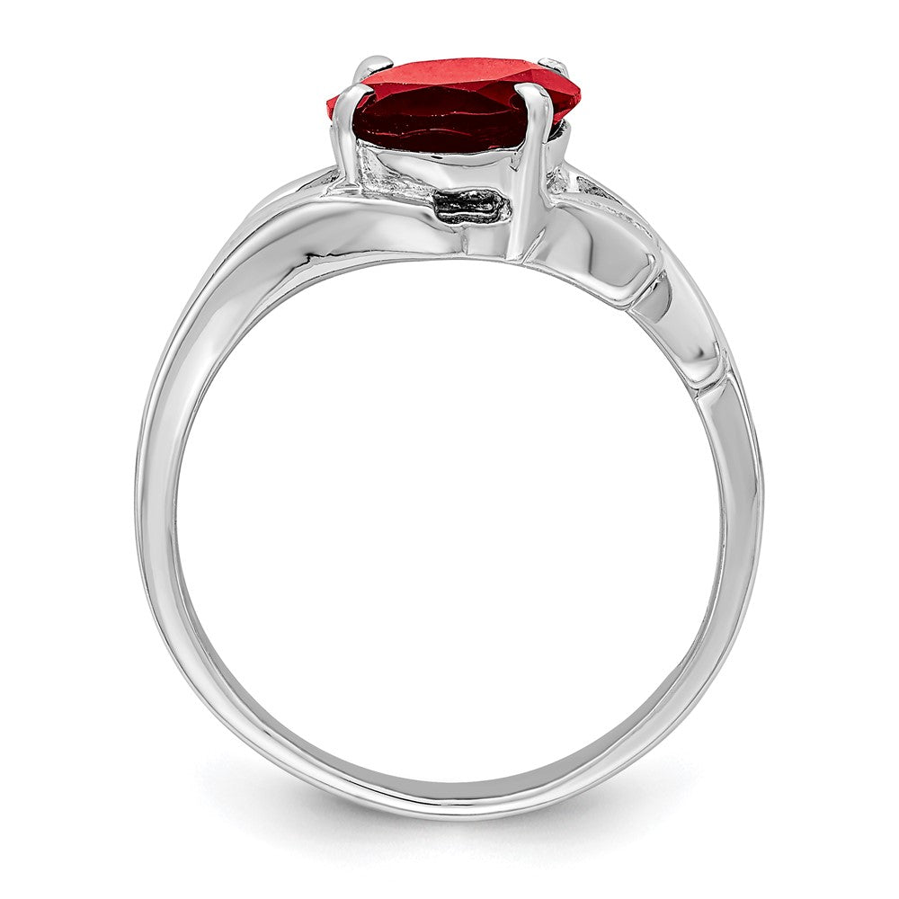 Sterling Silver Rhodium-plated Garnet Ring