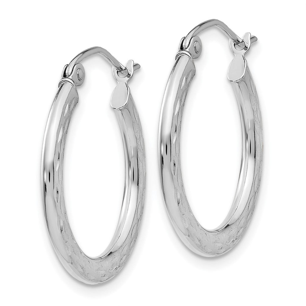 14K White Gold 1.5x Diamond-cut Hollow Hoop Earrings
