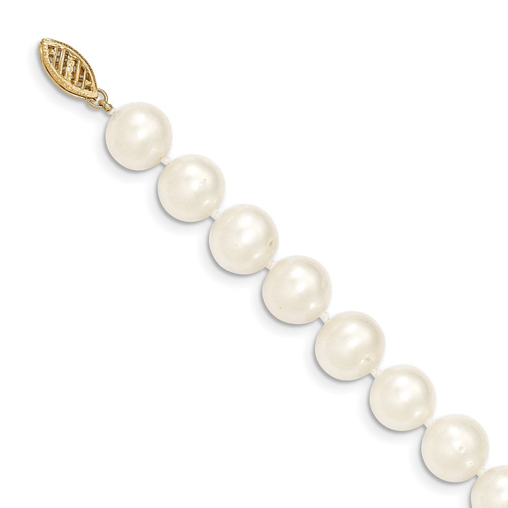 14k 9- White Near Round Freshwater Cultured Pearl Necklace