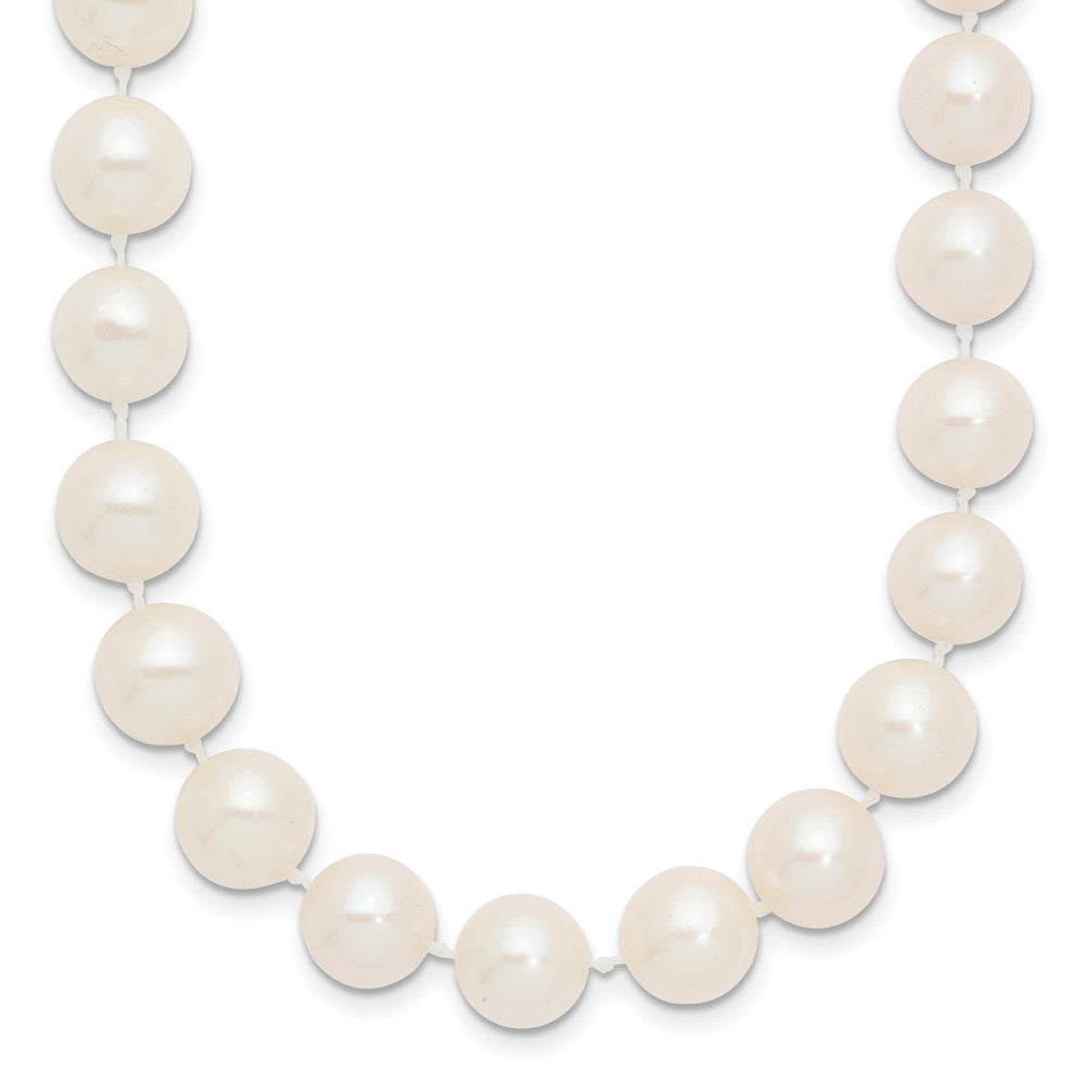 14k 9- White Near Round Freshwater Cultured Pearl Necklace