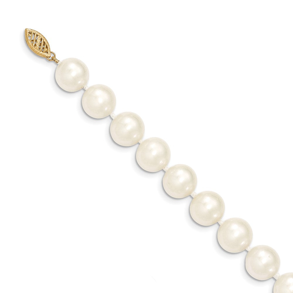 14k 10- White Near Round Freshwater Cultured Pearl Necklace