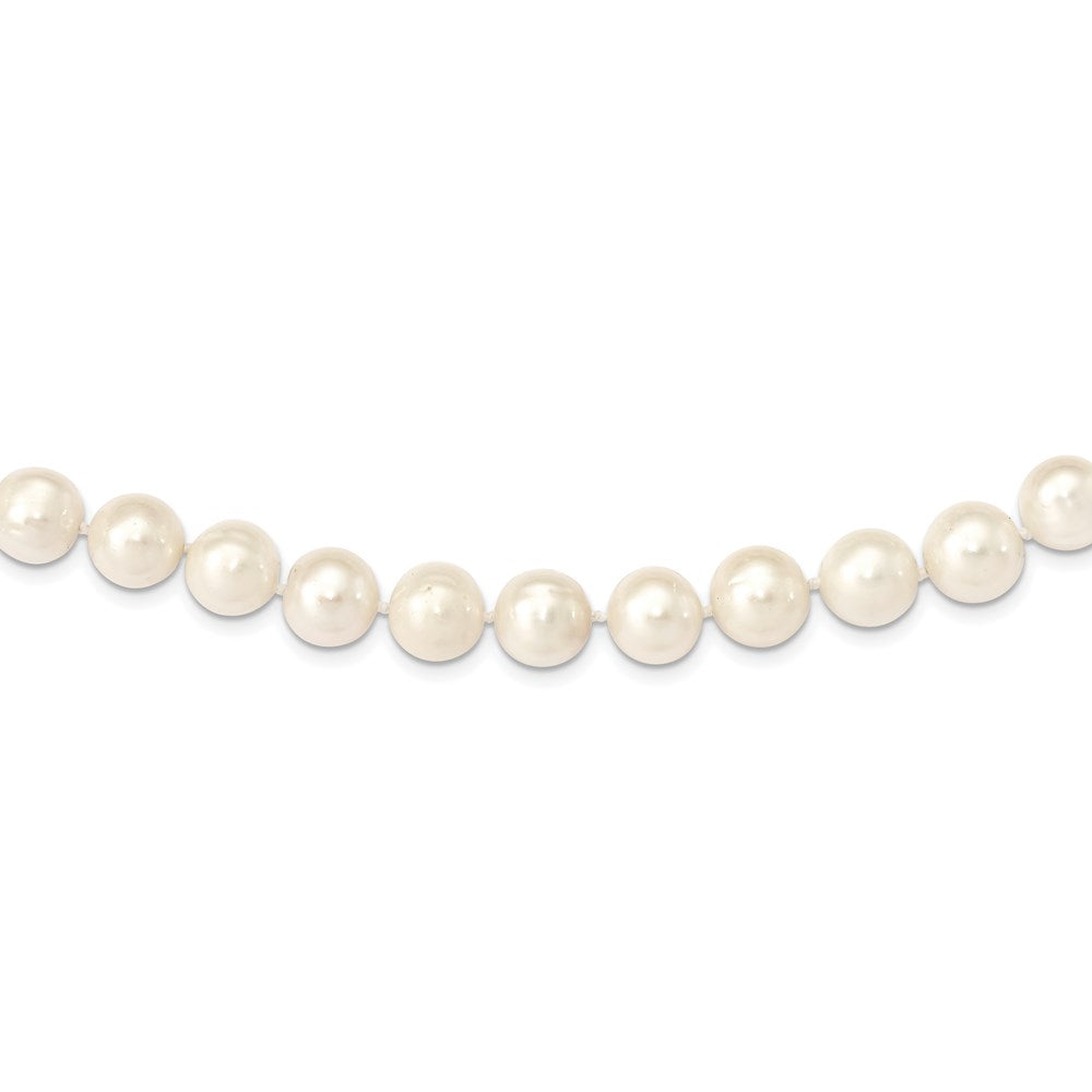 14k 11- White Near Round Freshwater Cultured Pearl Necklace