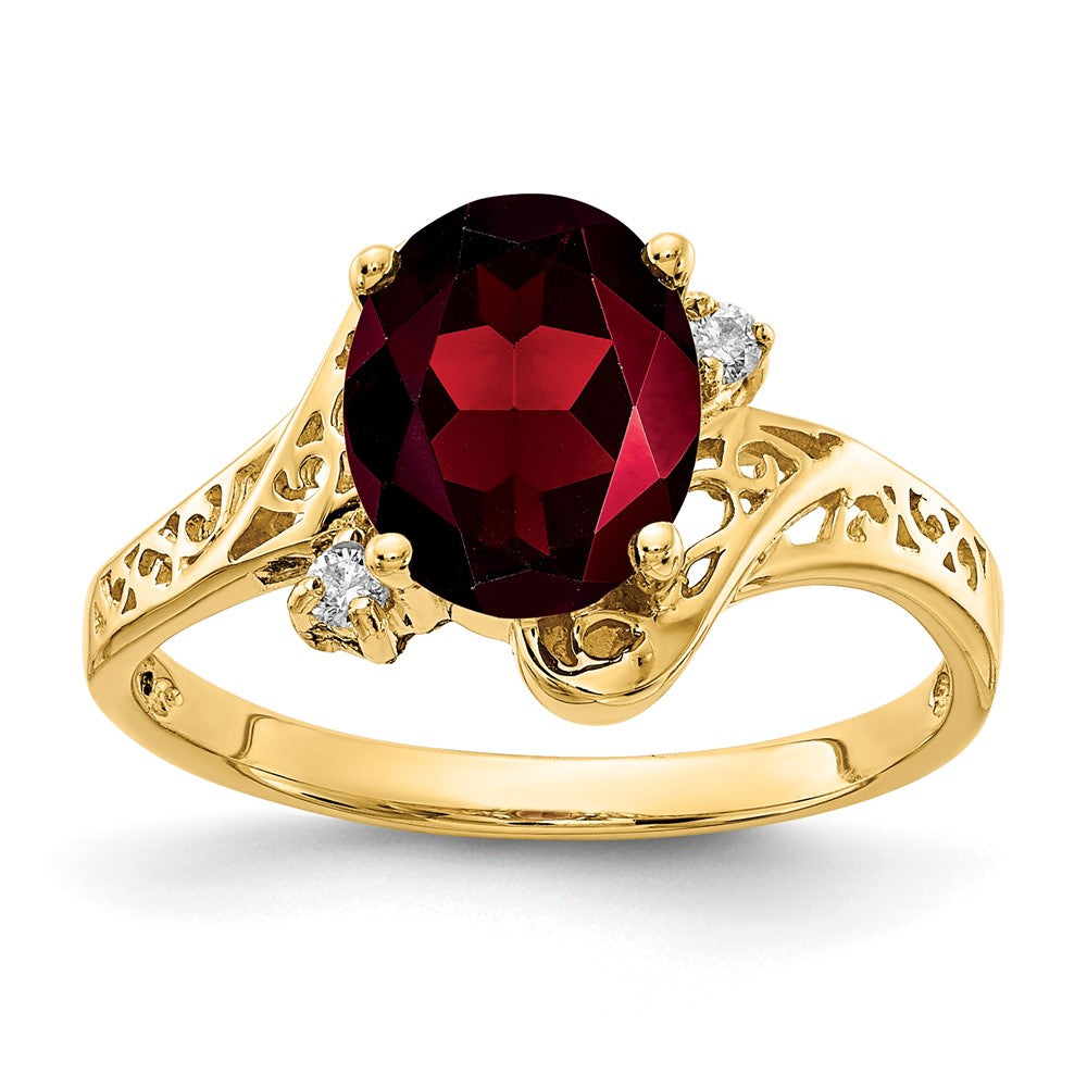 14k 9x Oval Garnet and 1/20 carat A Diamond Ring
