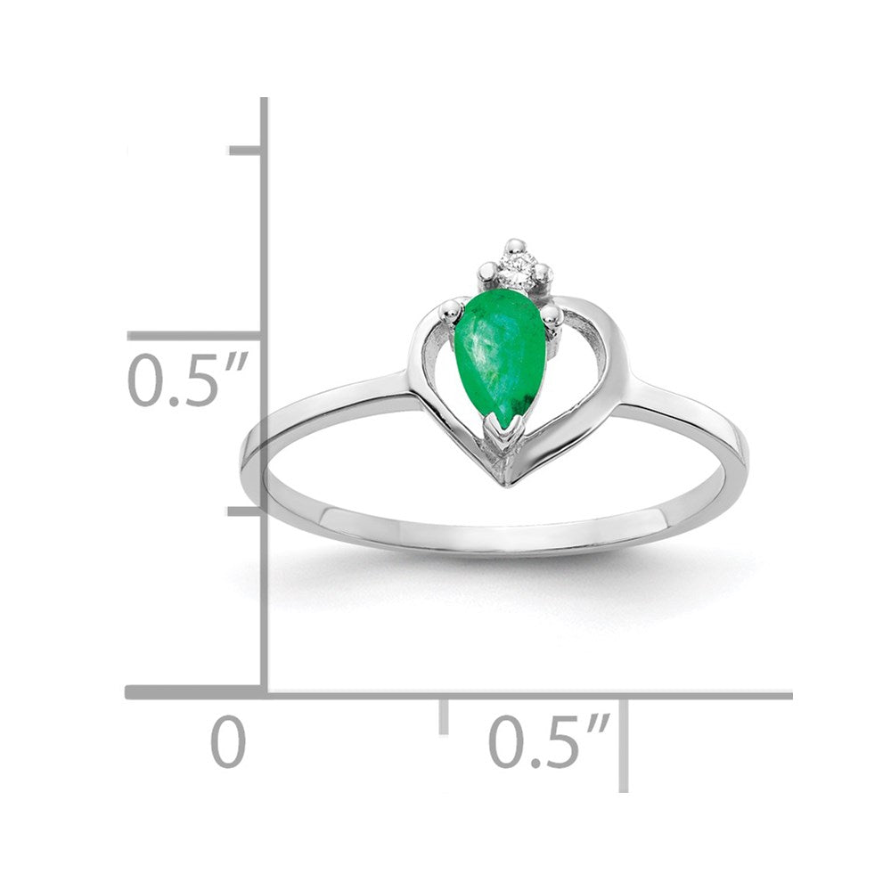 14k White Gold 5x Pear Emerald and VS Diamond Heart Ring