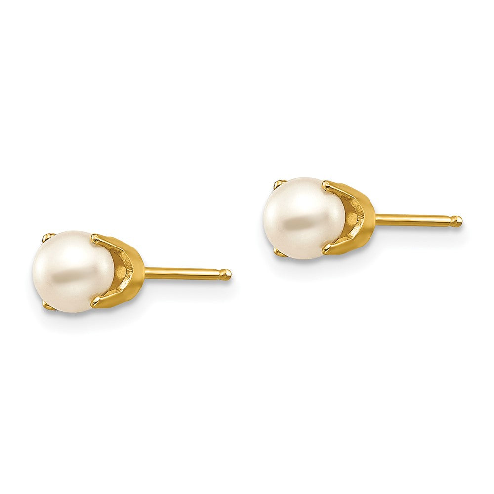 14k Round Freshwater Cultured Pearl Earrings - June