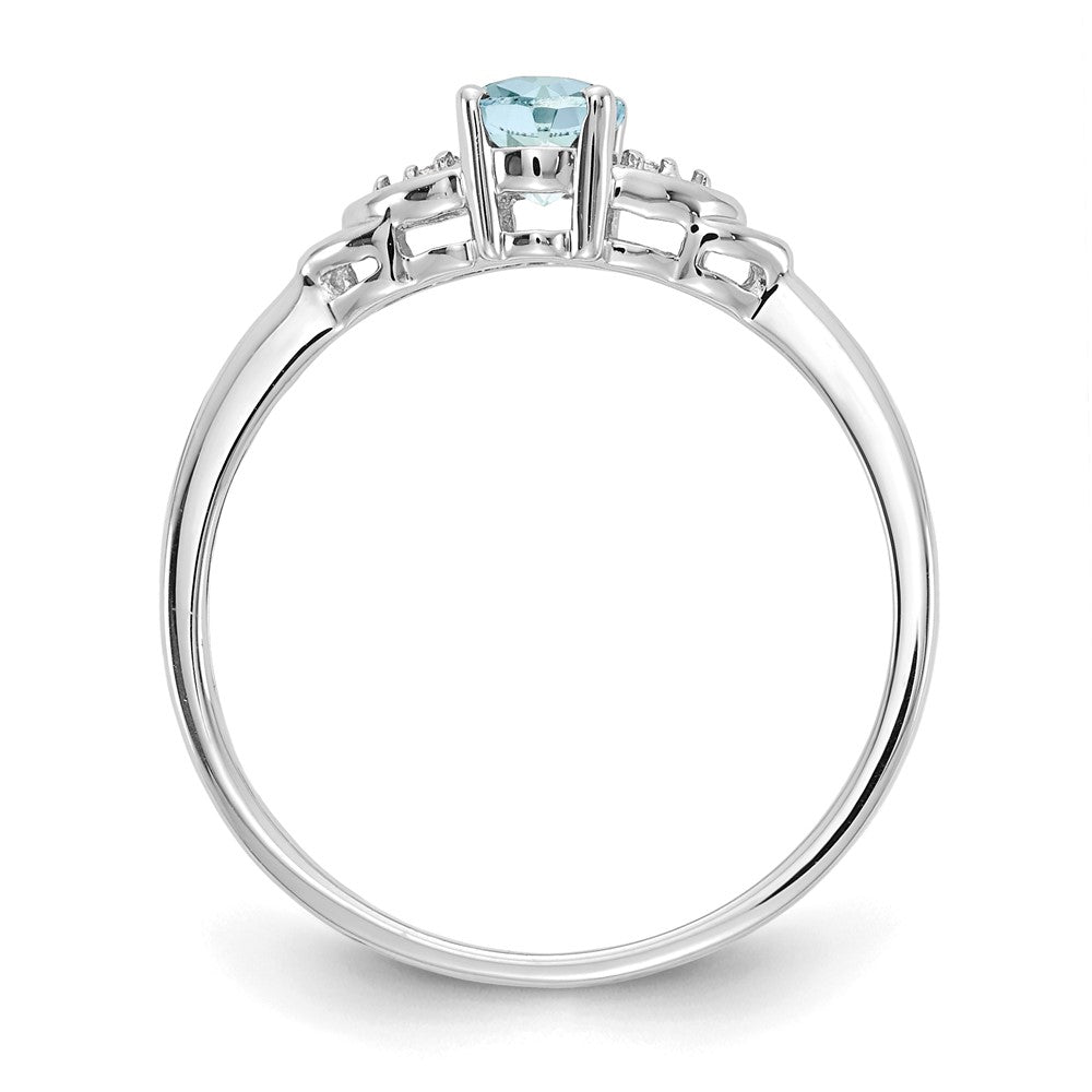 14k White Gold Aquamarine and Diamond Ring