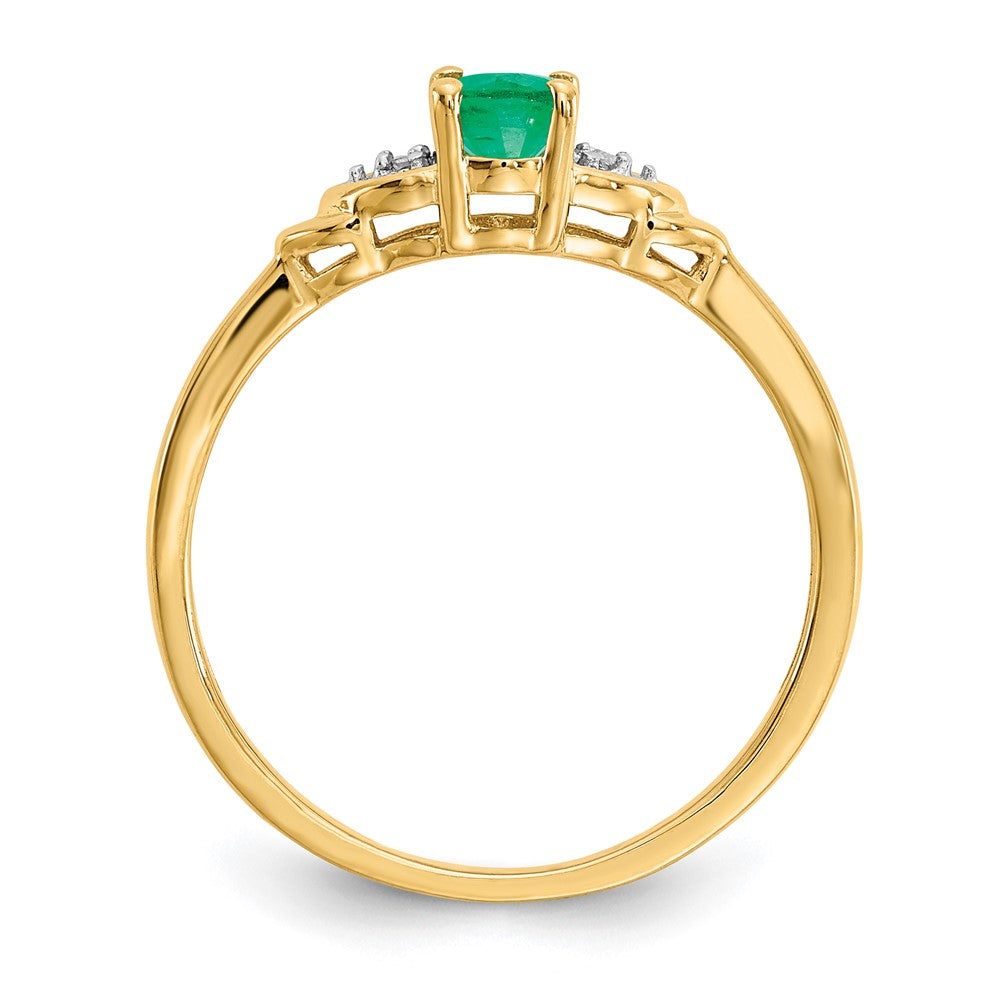 14k Emerald and Diamond Ring