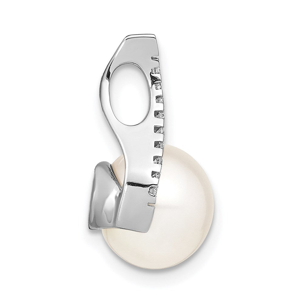 14k White Gold 9- White Button FWC Pearl and Diamond Pendant