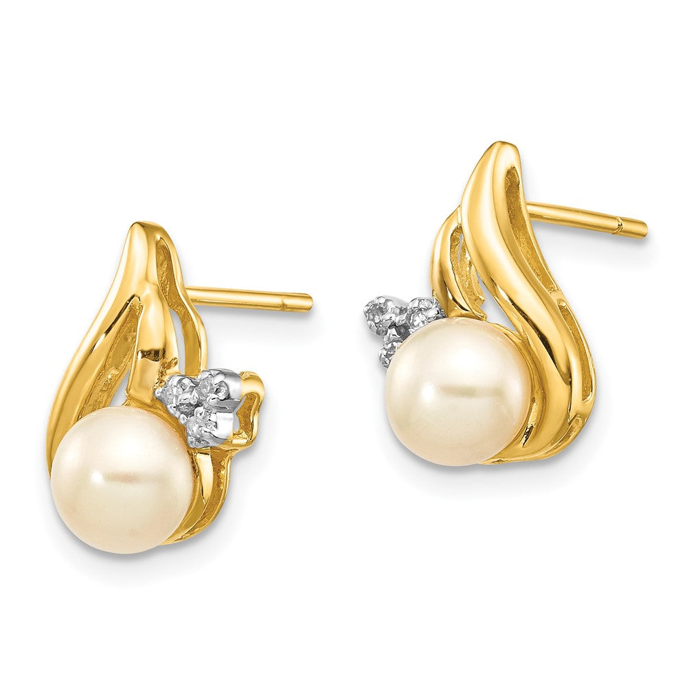 14k and Rhodium 5- Button FWC Pearl .02ct Diamond Post Earrings