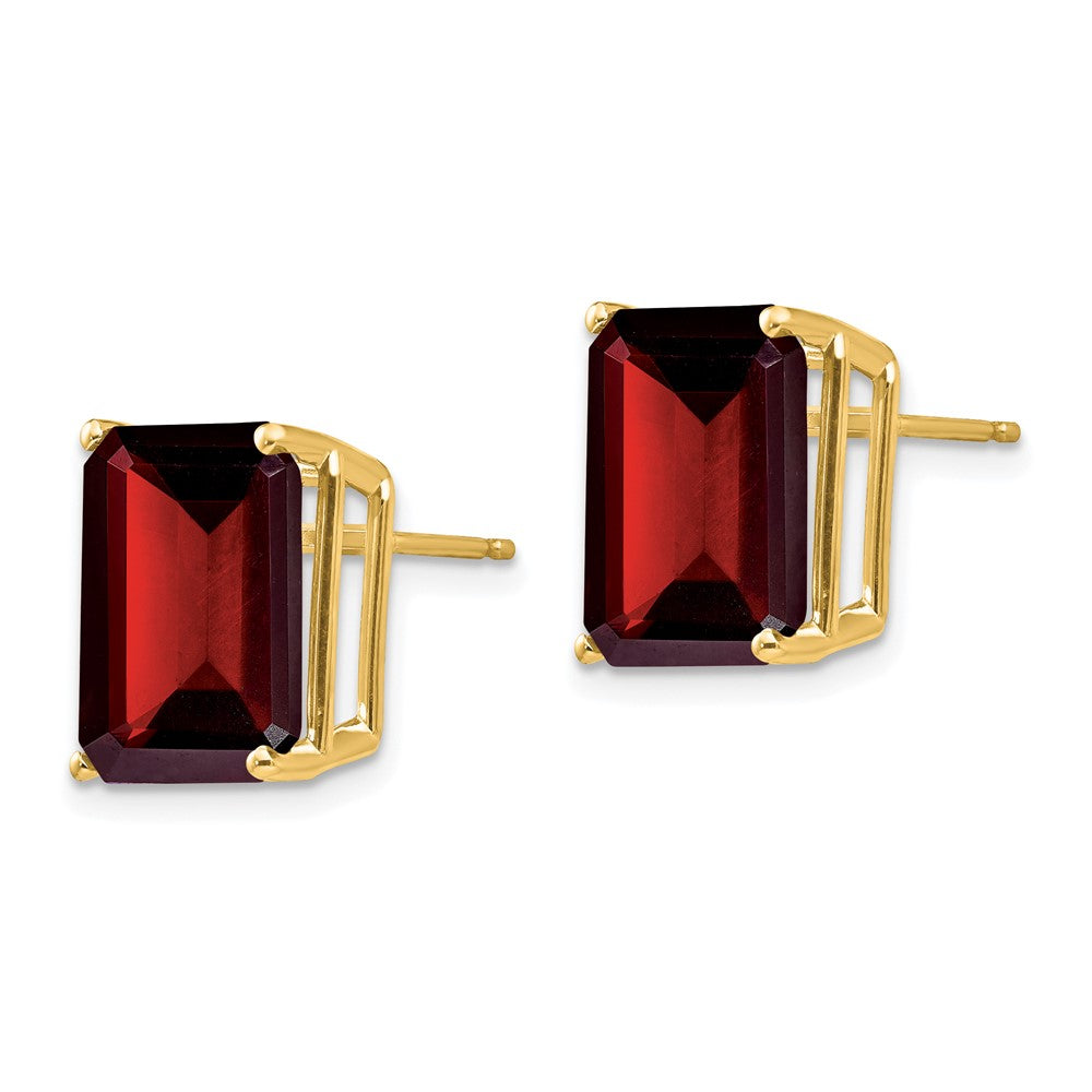 14k 12x Emerald-cut Garnet Stud Post Earrings