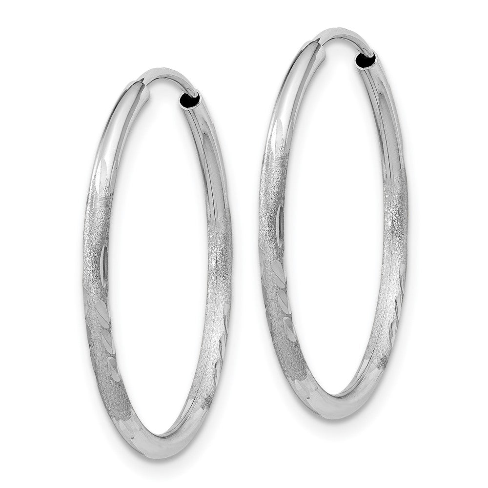 14k White Gold 1.5x Satin Diamond-cut Endless Tube Hoop Earrings