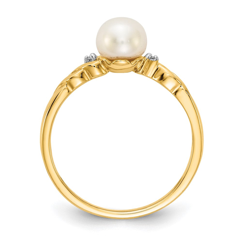 14k White Freshwater Cultured Pearl and Diamond Twist Ring