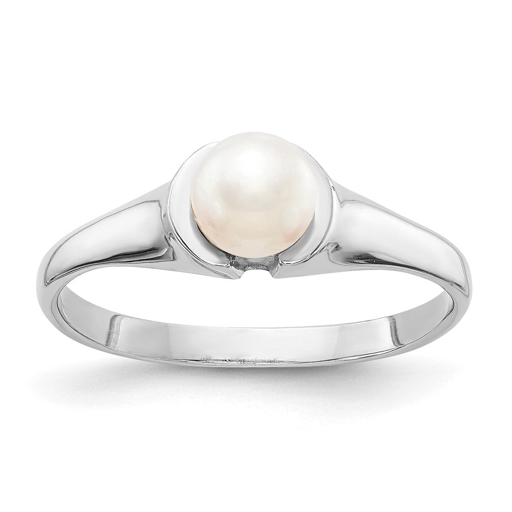 14k White Gold White Freshwater Cultured Pearl Ring