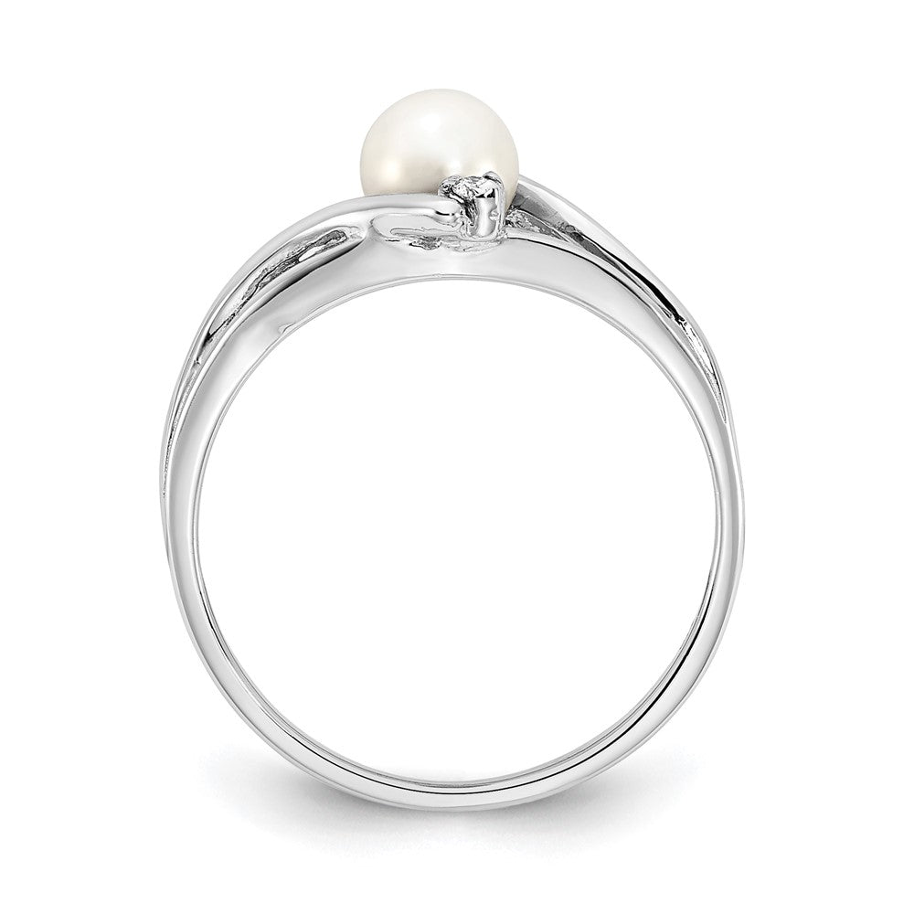 14k White Gold White Freshwater Cultured Pearl and AA Diamond Ring