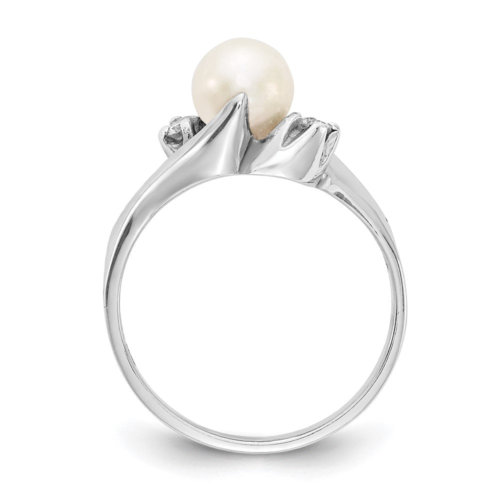 14k White Gold White Freshwater Cultured Pearl and 1/15 carat AA Diamond Ring