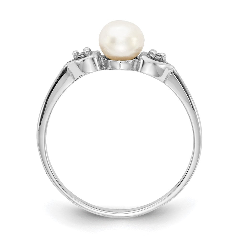 14k White Gold FW Cultured Pearl AA Diamond Ring