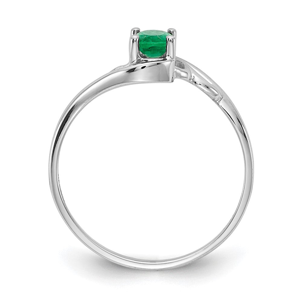 14k White Gold Emerald Ring