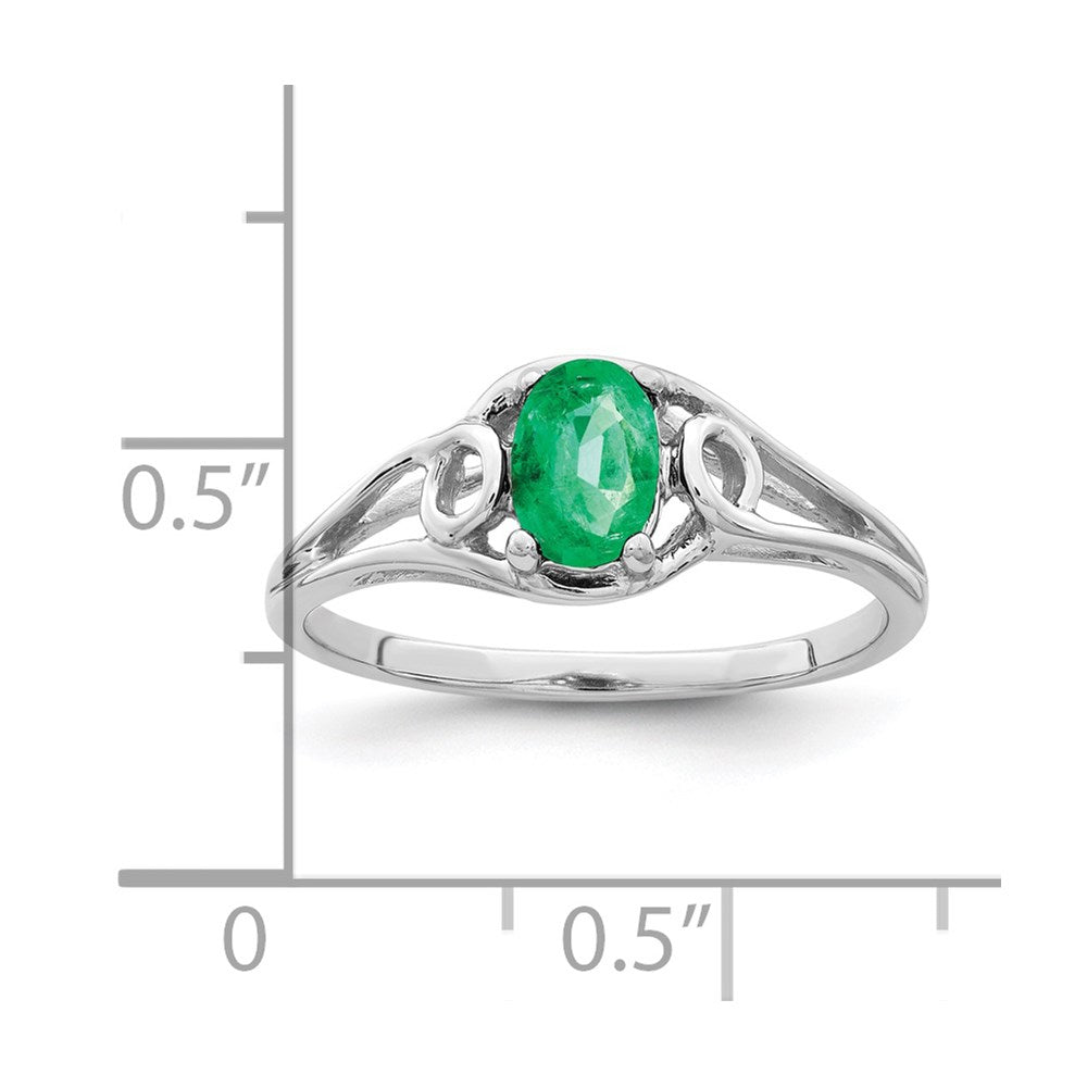 14k White Gold 7x Oval Emerald Ring