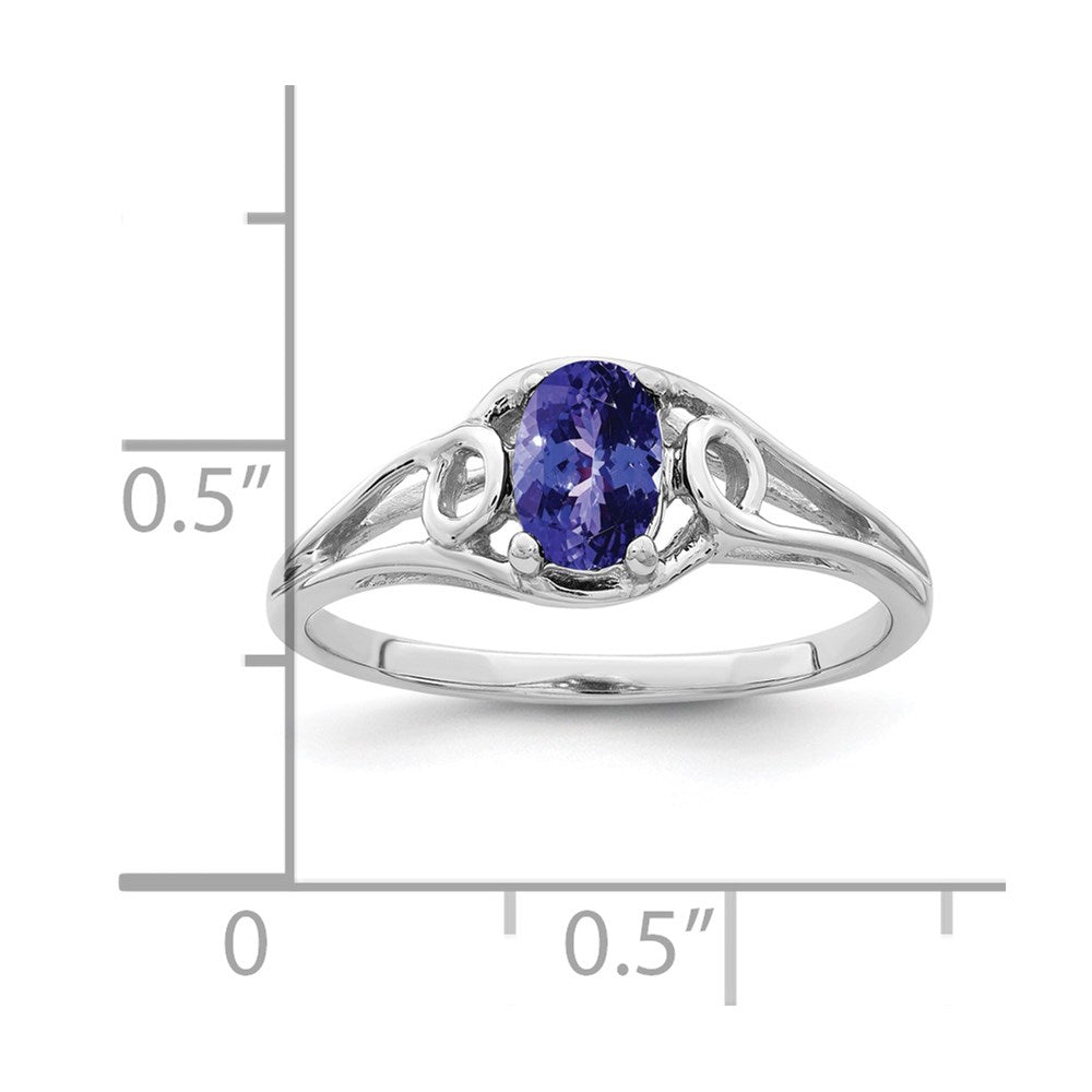 14k White Gold 7x Oval Tanzanite ring