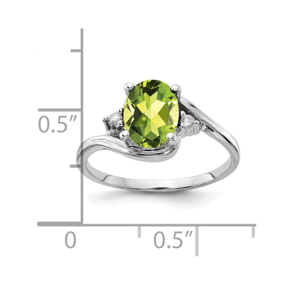 14k White Gold 8x Oval Peridot A Diamond ring