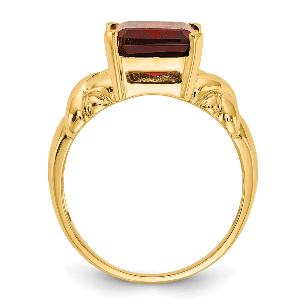 14k 11x Emerald Cut Garnet ring