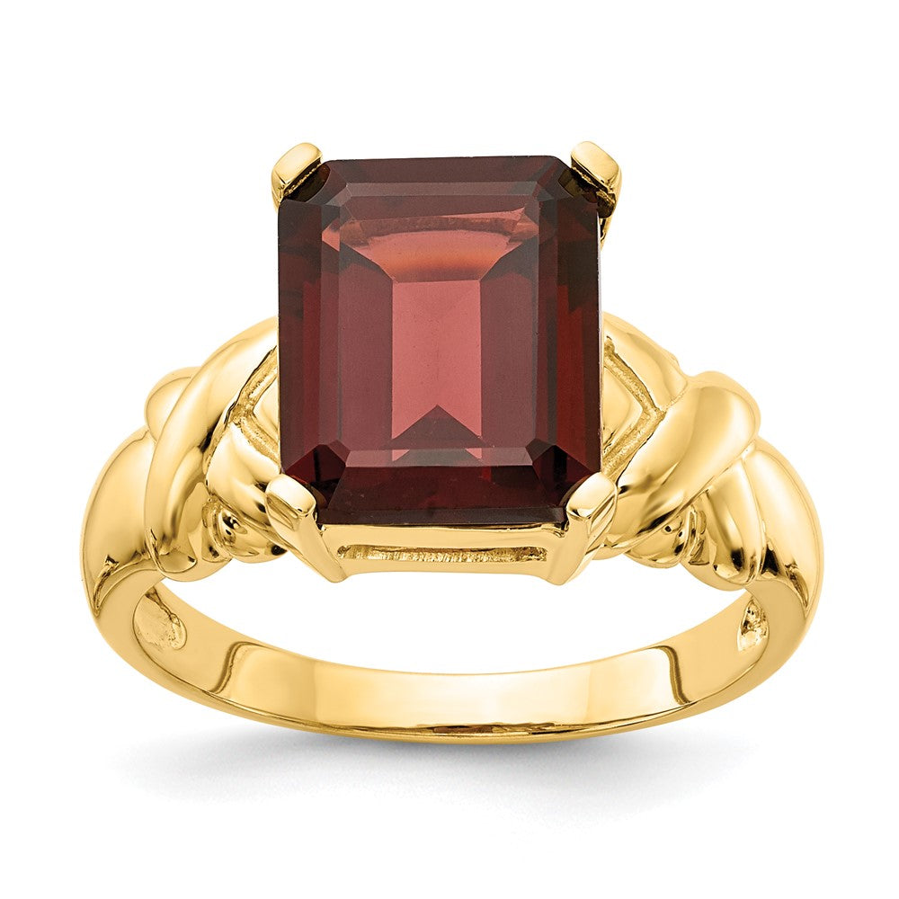 14k 11x Emerald Cut Garnet ring