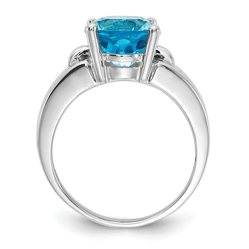 14k White Gold 11x Oval Blue Topaz ring