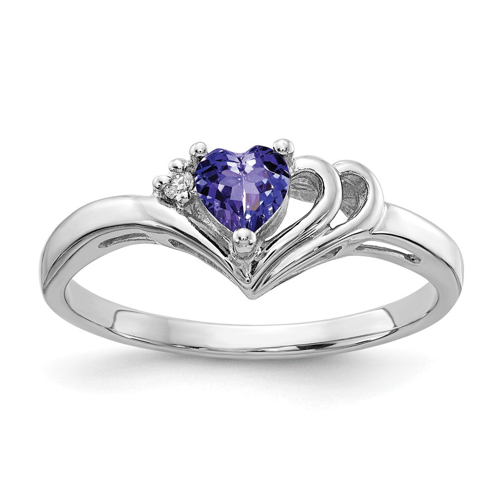 14k White Gold Heart Tanzanite A Diamond ring