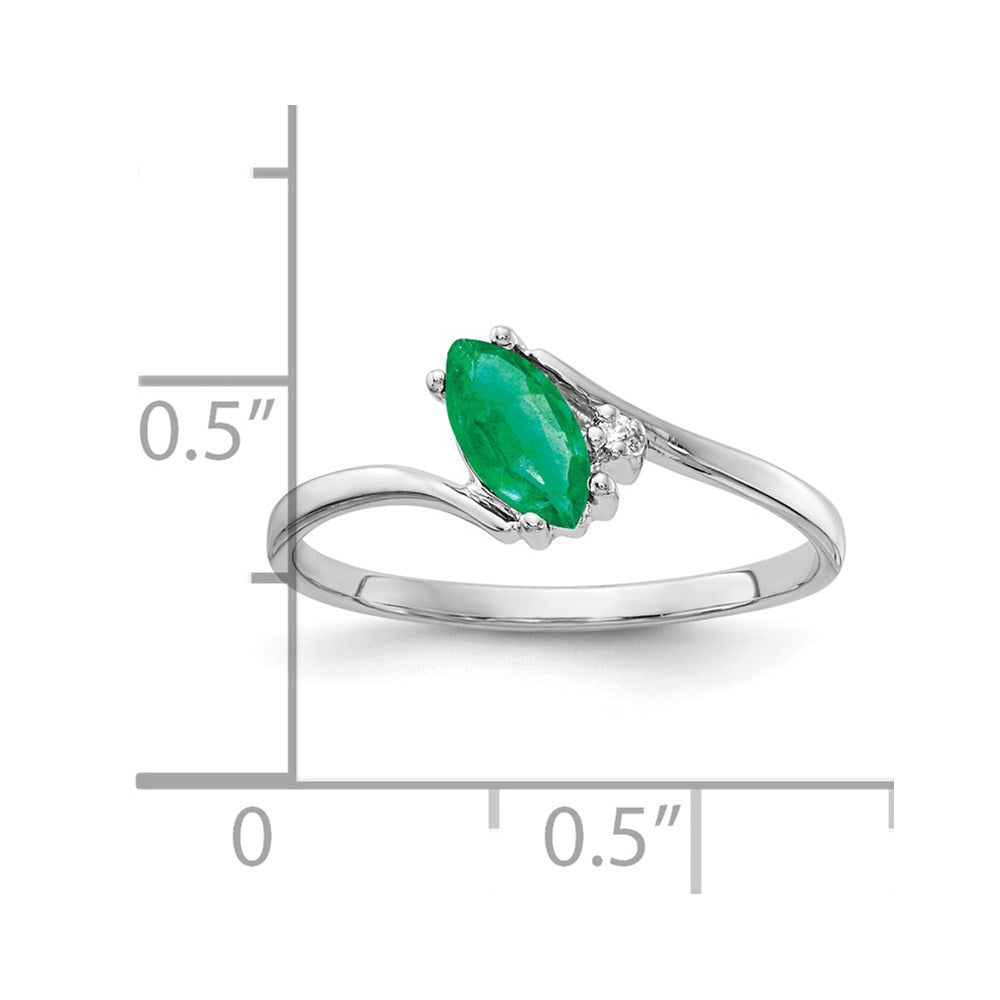 14k White Gold 7x Marquise Emerald A Diamond ring