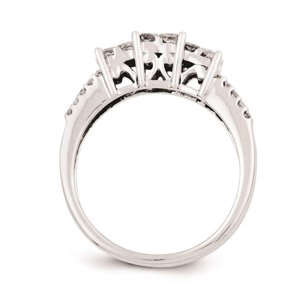 14K White Gold Diamond Ring